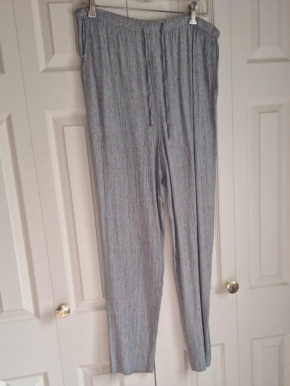 Black And White Small Checked Pull-On Dress Pants